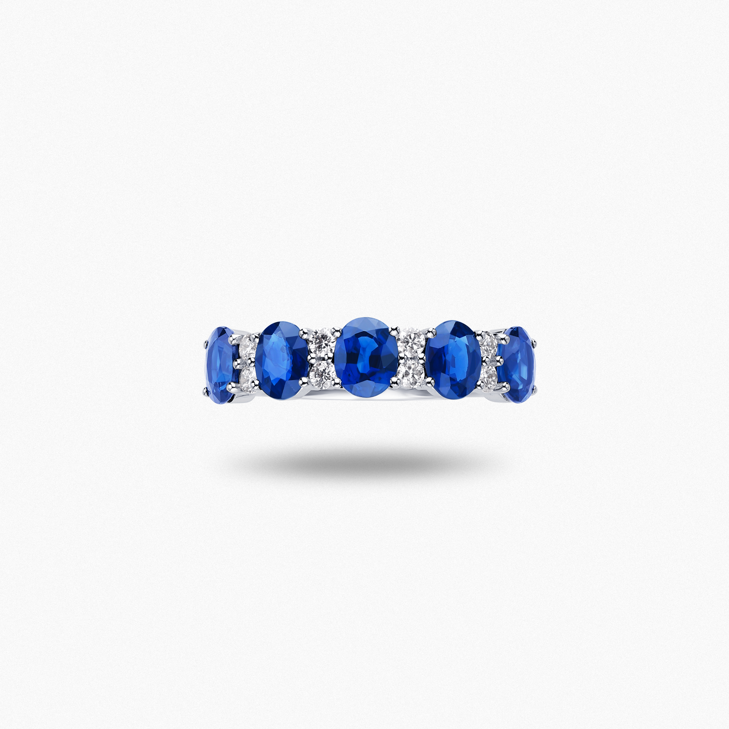 molaio CLASSIC Five Princesses Sapphire Ring with 1.50ct Oval Sapphire