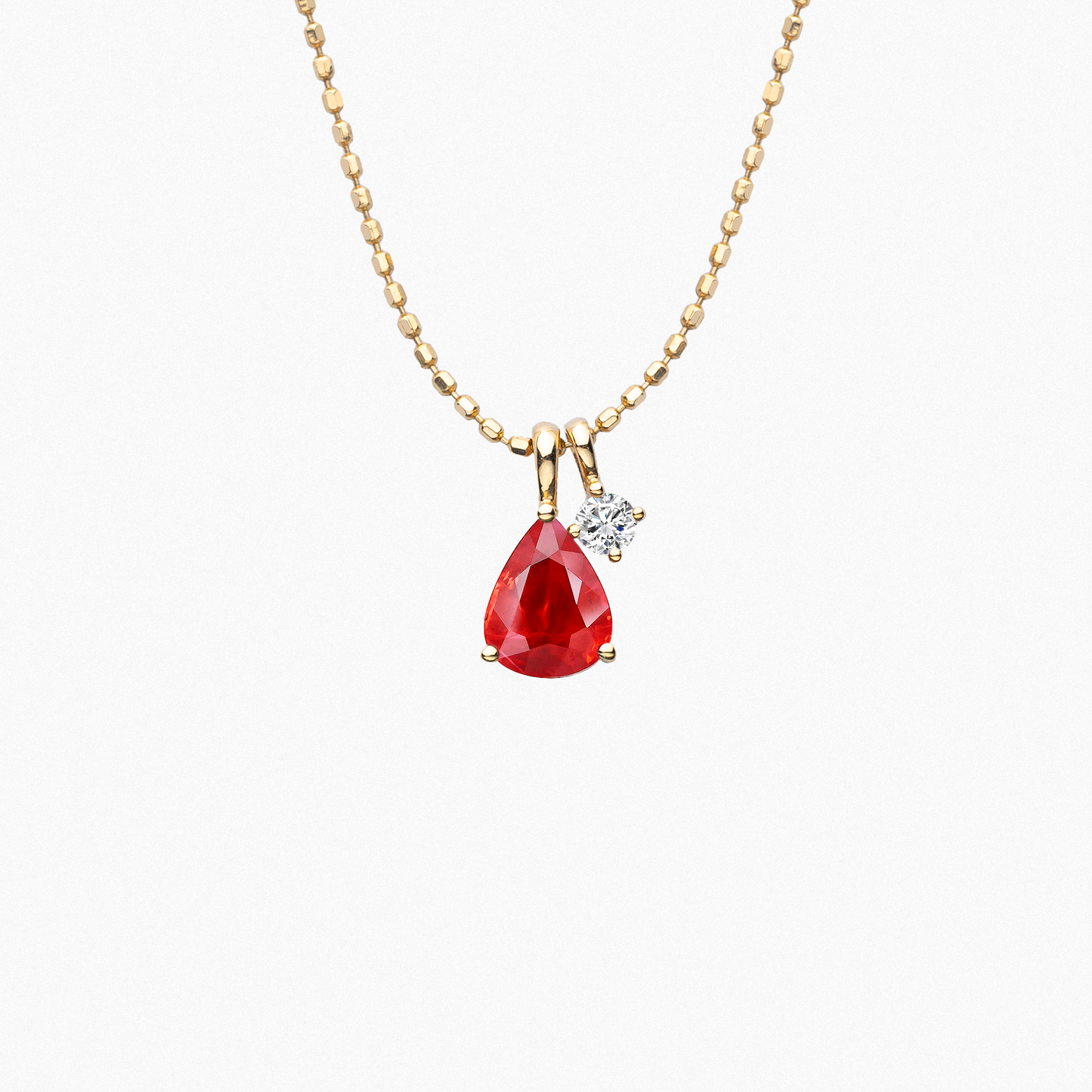 molaio CLASSIC Chain 18K Gold Necklace with A Pear Ruby and A Bright Diamond