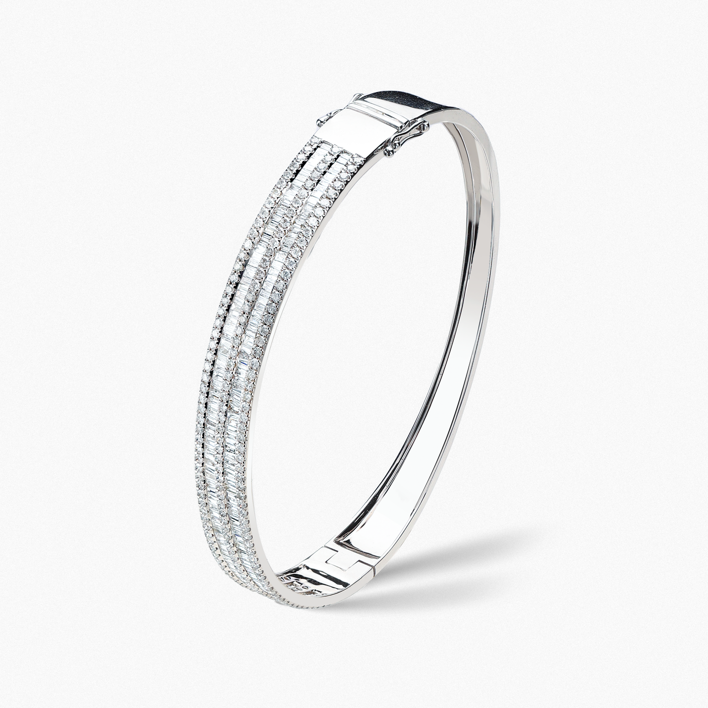 AUREOLE Diamond Bracelet for Every Significant Occasion