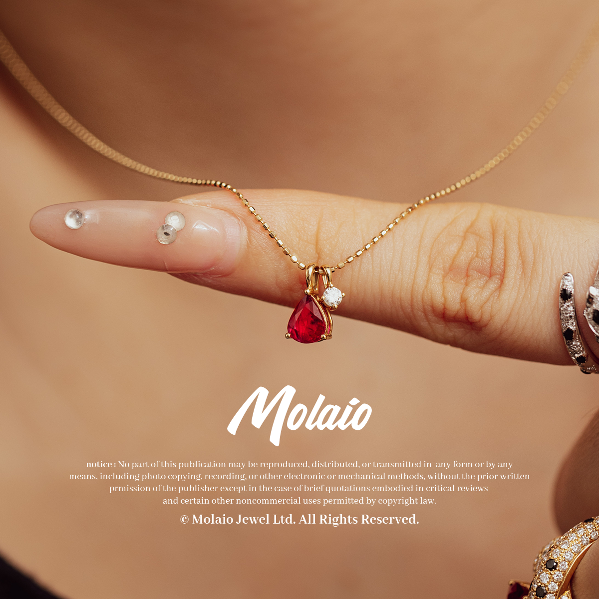 molaio CLASSIC Chain 18K Gold Necklace with A Pear Ruby and A Bright Diamond